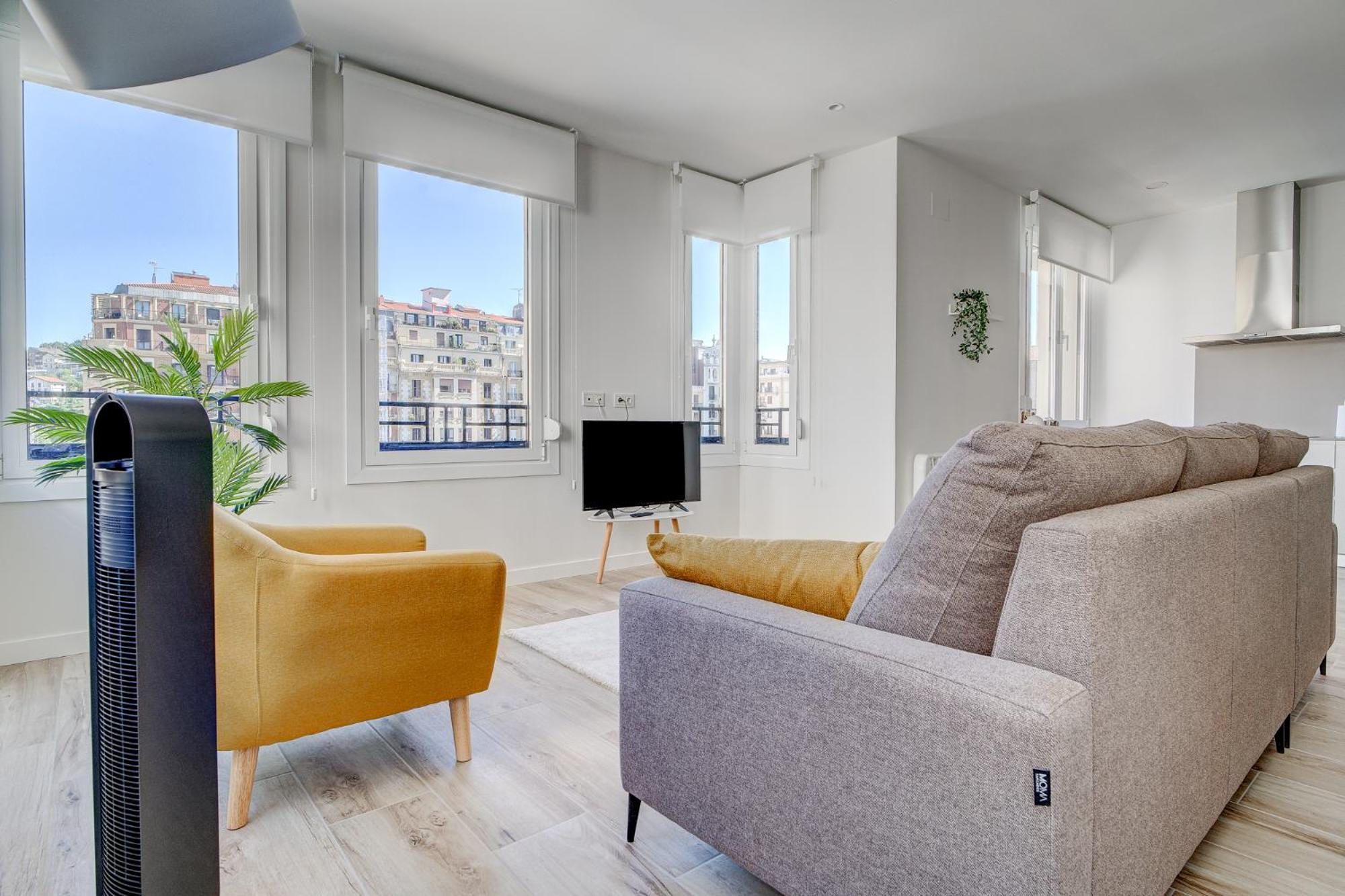 Apartamentos Gran Via By Sanse Holidays San Sebastian Luaran gambar