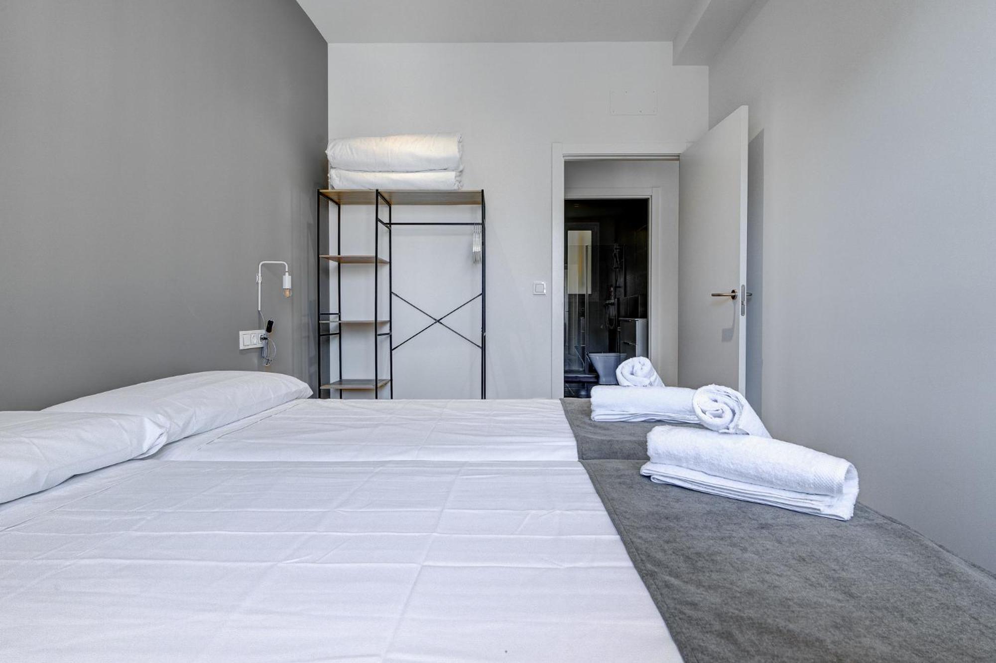 Apartamentos Gran Via By Sanse Holidays San Sebastian Luaran gambar