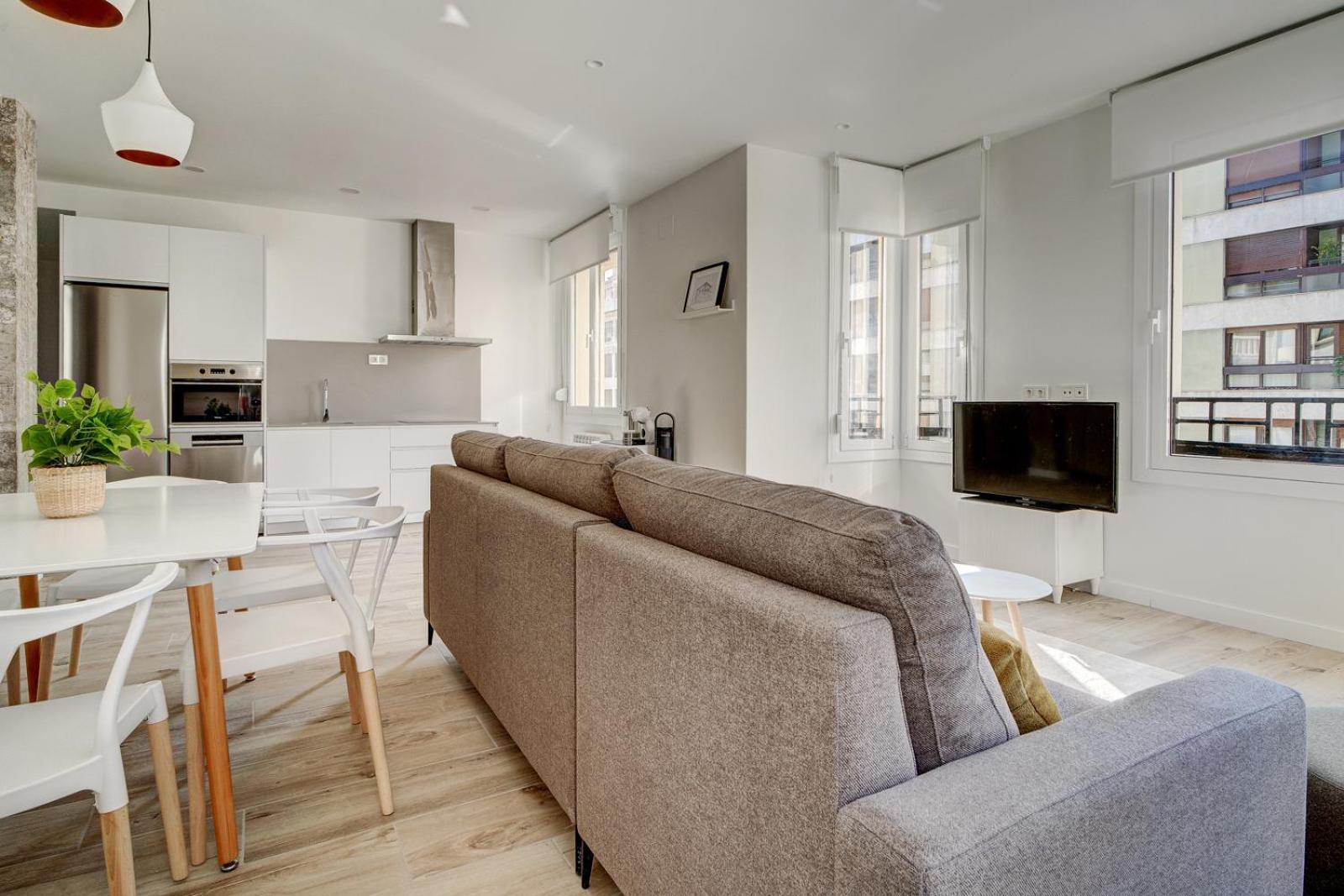 Apartamentos Gran Via By Sanse Holidays San Sebastian Luaran gambar