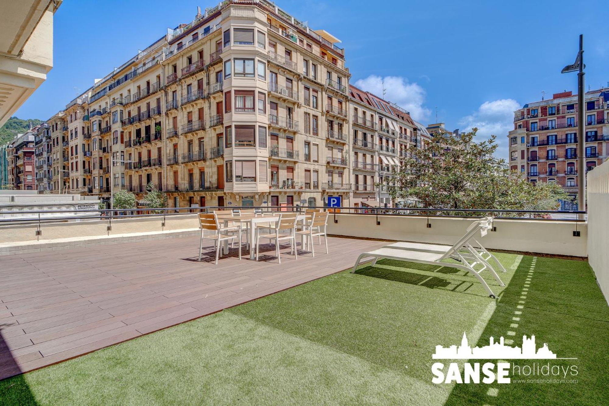 Apartamentos Gran Via By Sanse Holidays San Sebastian Luaran gambar