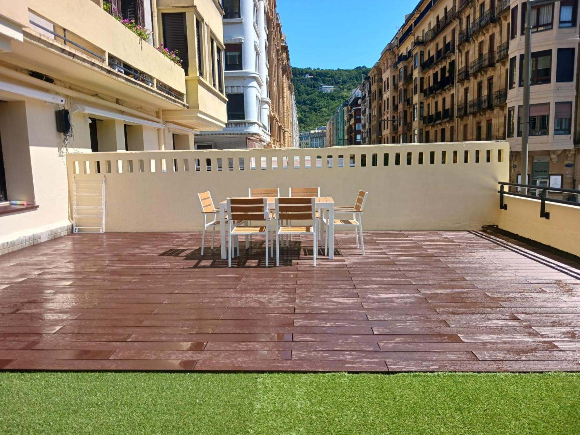 Apartamentos Gran Via By Sanse Holidays San Sebastian Luaran gambar